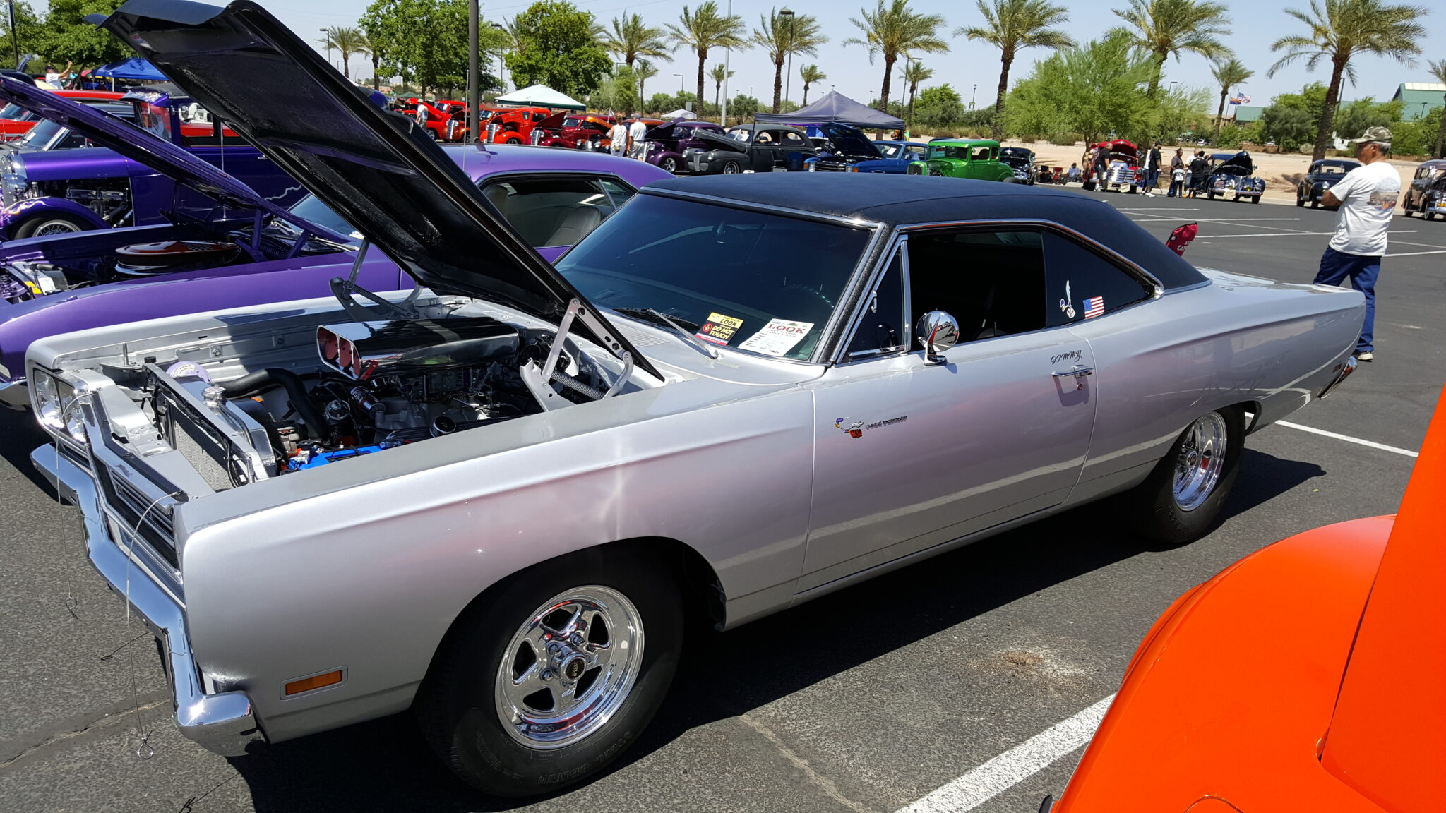 Jim Conrad VINTAGE VEHICLES OF SUN CITY